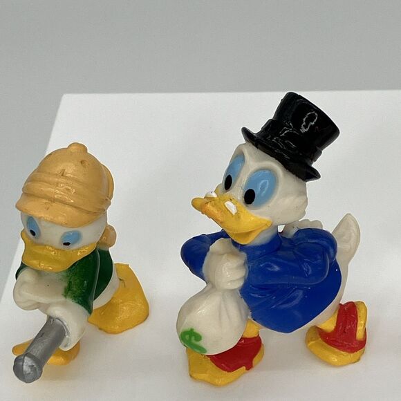 Lot of 4 Vintage Disney 1991 Kellogg Duck Tales Cereal Toy Figures Cake Toppers - Picture 2 of 8